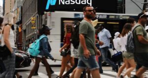 Stocks shudder after Trump threatens new tariff war with China