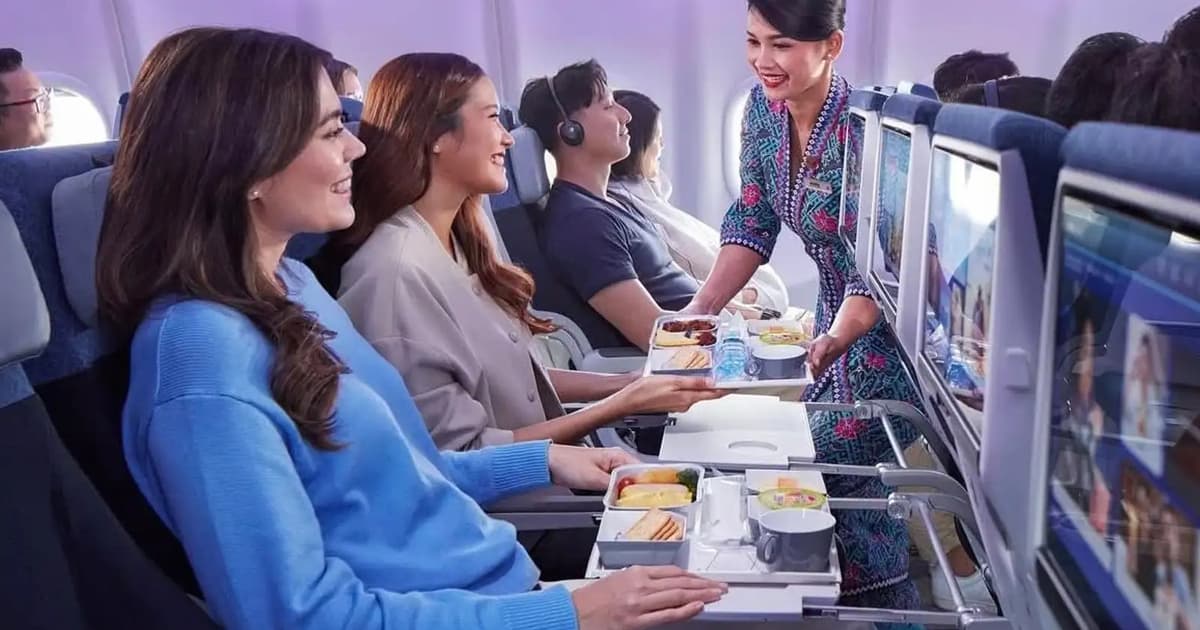 Stop serving alcohol on Malaysia Airlines flights, PN MP tells govt