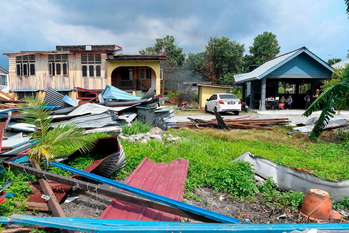 Storm destroys four-generation family home in Kuala Langat village