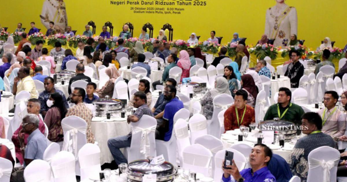 Sultan Nazrin graces Perak state-level Deepavali celebration in Ipoh