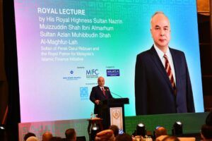 Sultan Nazrin seru kewangan Islam seimbangkan keuntungan, tanggungjawab moral
