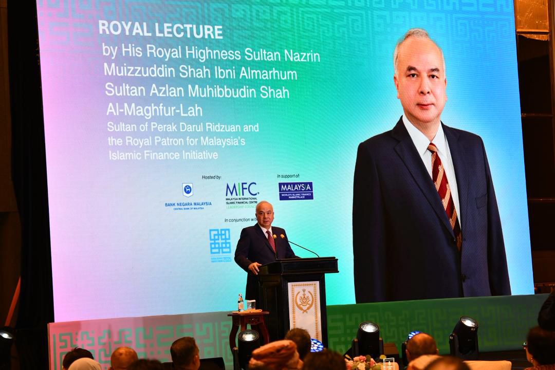 Sultan Nazrin seru kewangan Islam seimbangkan keuntungan, tanggungjawab moral