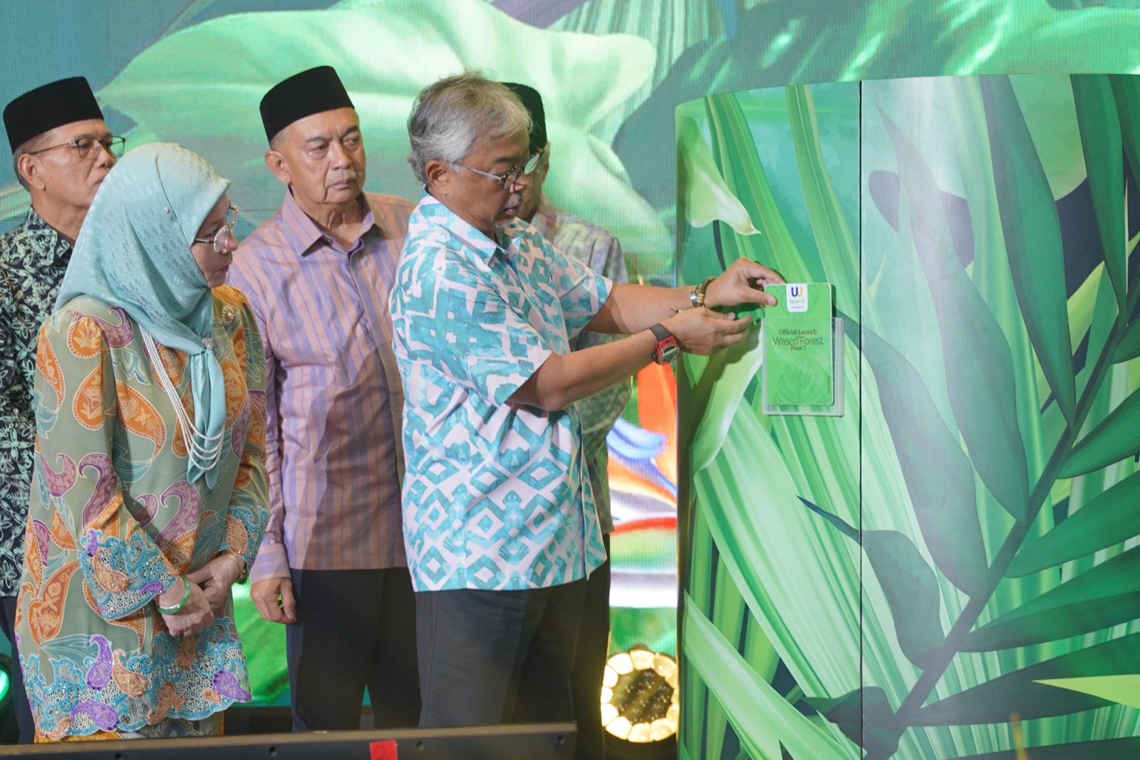 Sultan Pahang cemar duli rasmi Wesco Forest Fasa 2, sejuta pokok ditanam