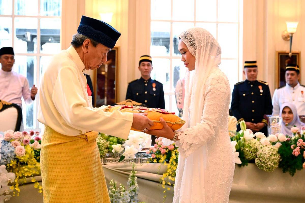 Sultan Selangor Zahir penghargaan kepada rakyat sudi meriahkan perarakan pernikahan Tengku Amir Shah