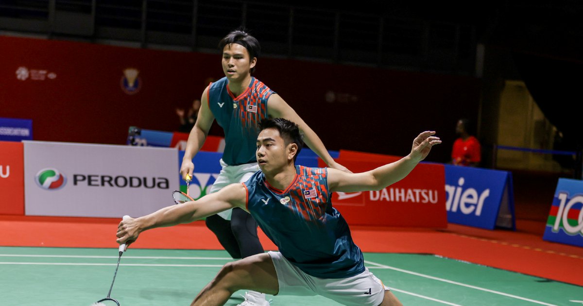 Sze Fei-Izzuddin fight back to upstage Hoki-Kobayashi at French Open