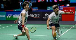 Tang Jie-Ee Wei remind rivals why they're world champions