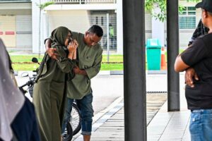 Tangisan iringi ketibaan ibu bapa murid tahun empat di Hospital Rembau