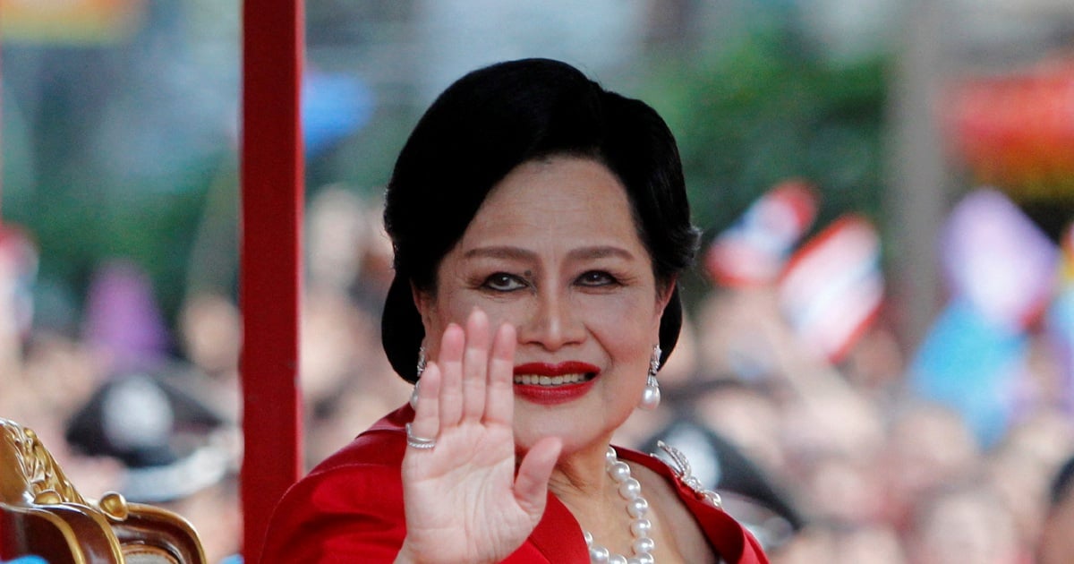 Thailand's former queen Sirikit dead at 93