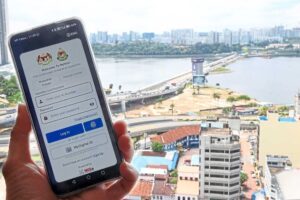 Trial run of QR code system at JB checkpoints' motorcycle and pedestrian lanes starts Oct 15