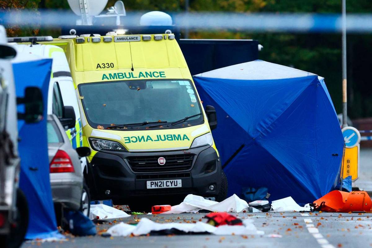 UK on 'high alert' following synagogue attack