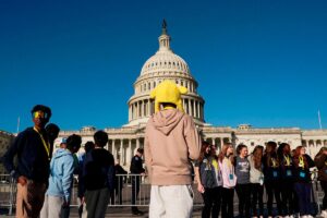 US government shutdown costs economy US$15 billion per week