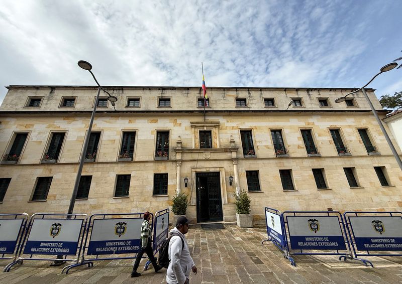 U.S. official made clear that decision on Colombia tariffs is Trump's-Colombia gov't