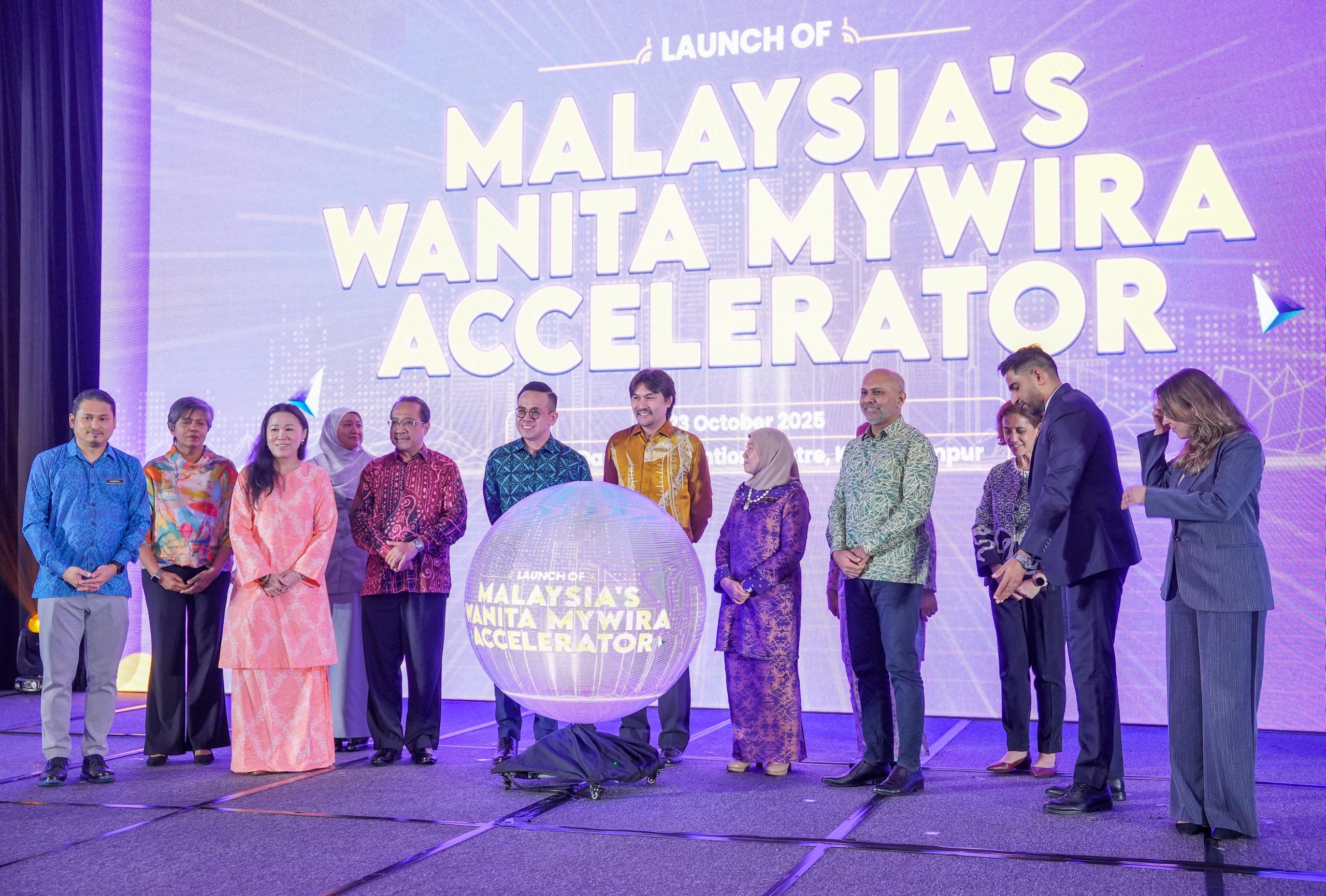 Wanita MyWira Accelerator perkasa 100,000 wanita menjelang 2030