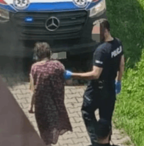 Wanita dikurung selama 27 tahun oleh ibu bapa sendiri