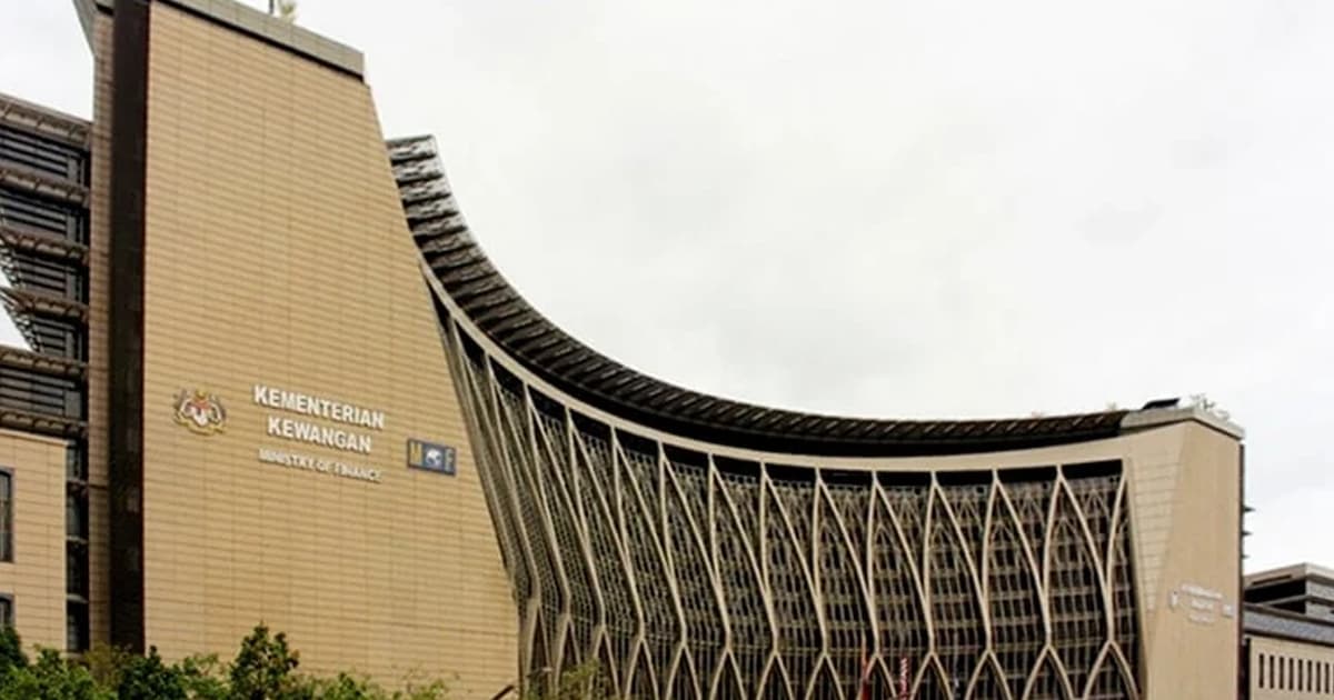 What fiscal space does Anwar have for Budget 2026?