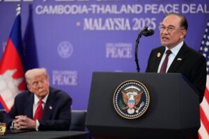 World needs leaders who can promote peace, says Anwar