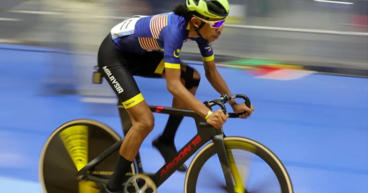Yusof Hafizi grabs 200m sprint gold in para cycling world championships
