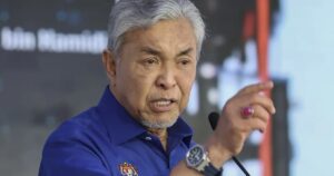 Zahid to raise in Cabinet issue of alcohol served at tourism meet