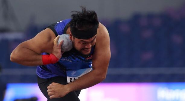 Ziyad raih gangsa di India