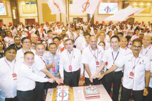 ‘Few political parties have clear succession plans’