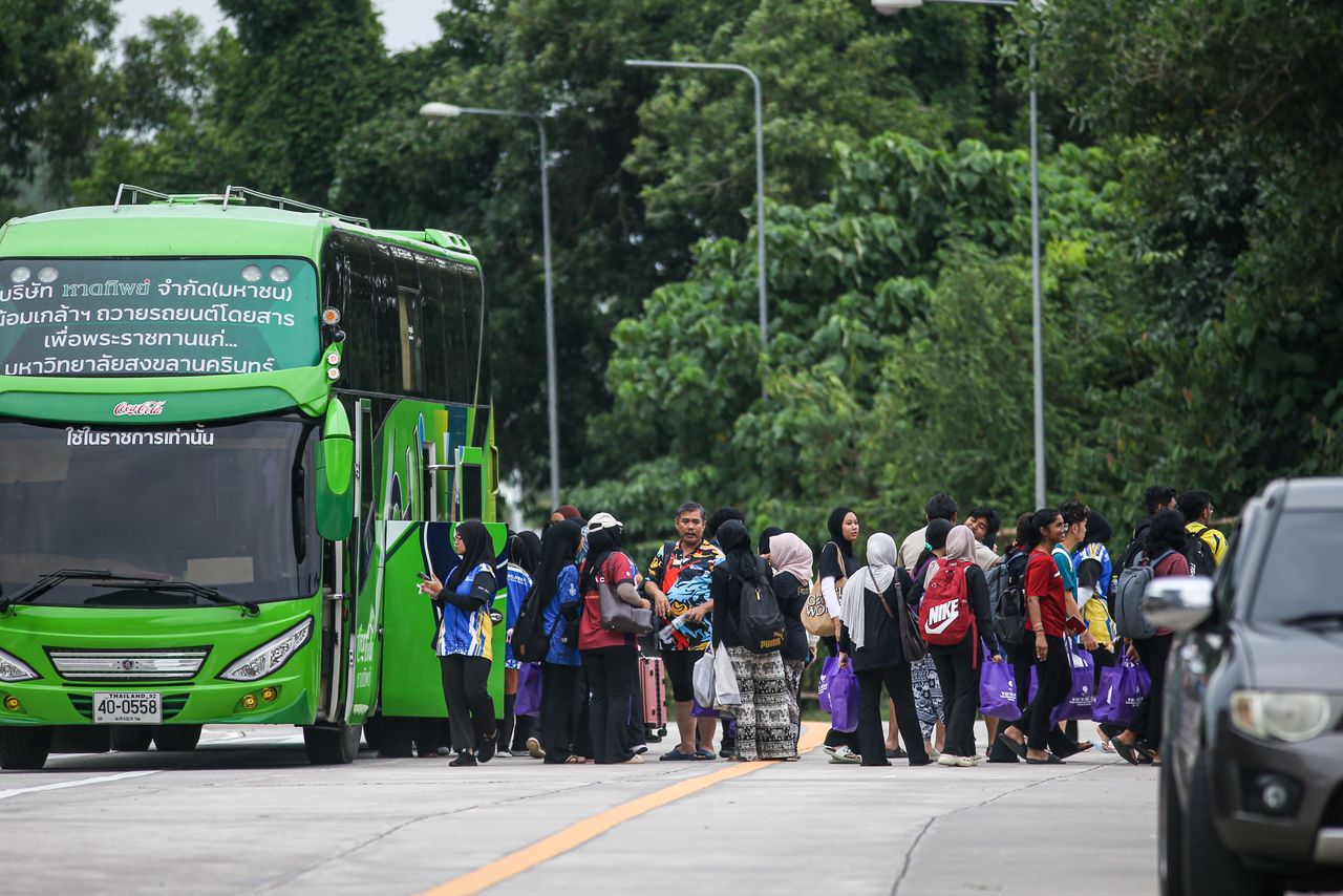 36 pelajar UUM terkandas banjir selamat pulang ke tanah air