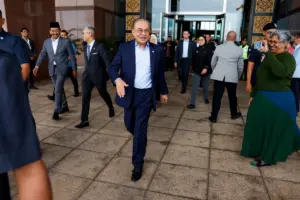 4 RUU reformasi institusi akan dibentang tahun depan