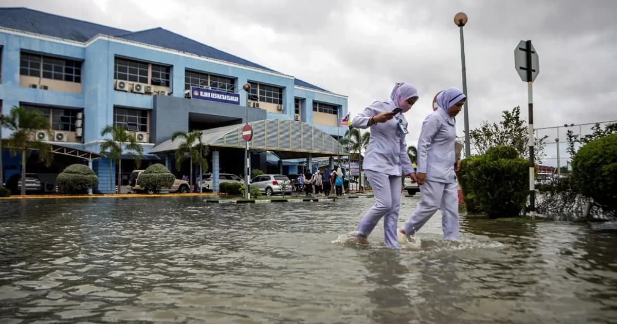 49 public health facilities hit by floods, over 32,000 evacuated