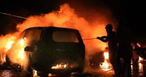 8 dead in explosion near Red Fort in India’s New Delhi