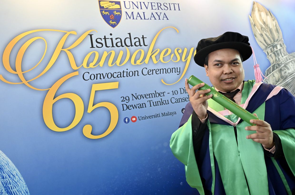 Against all odds: Dr Noorilham's PhD Journey at Universiti Malaya