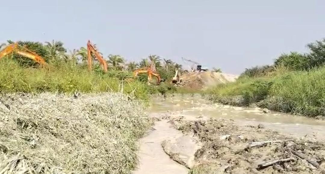 Air Ulu Sungai Johor bertukar jadi susu