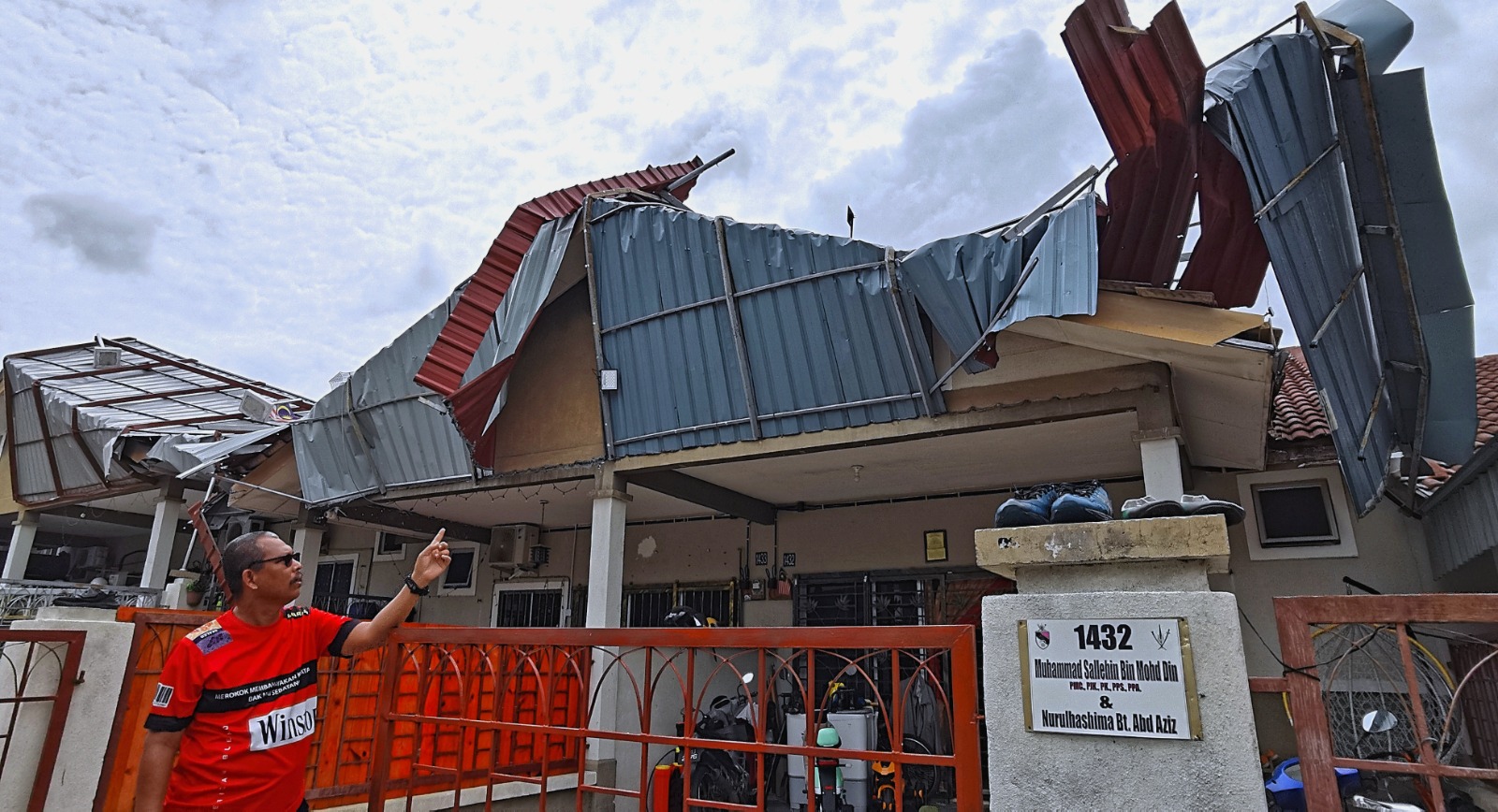 'Angin pusar tu datang sekelip mata'