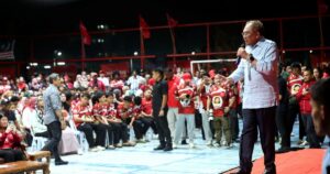 Anwar: Playing up state, district sentiments will hold Malaysia back