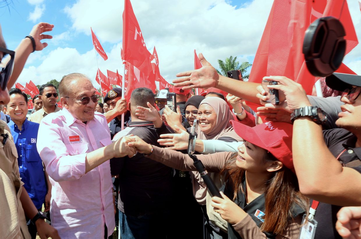 Anwar calls Pakatan, GRS and Barisan clashes in Sabah ‘friendly fight’