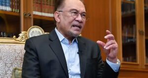 Anwar cancels Pahang visit because of back pain