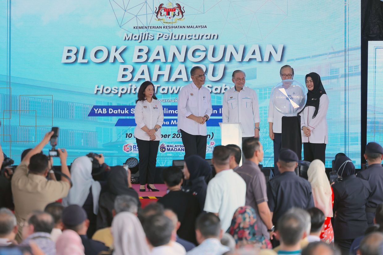 Anwar orders further expansion as Tawau Hospital’s new block nears full capacity