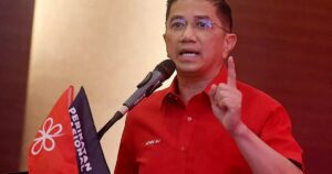 Azmin names new Selangor Bersatu leaders after duo’s dismissal