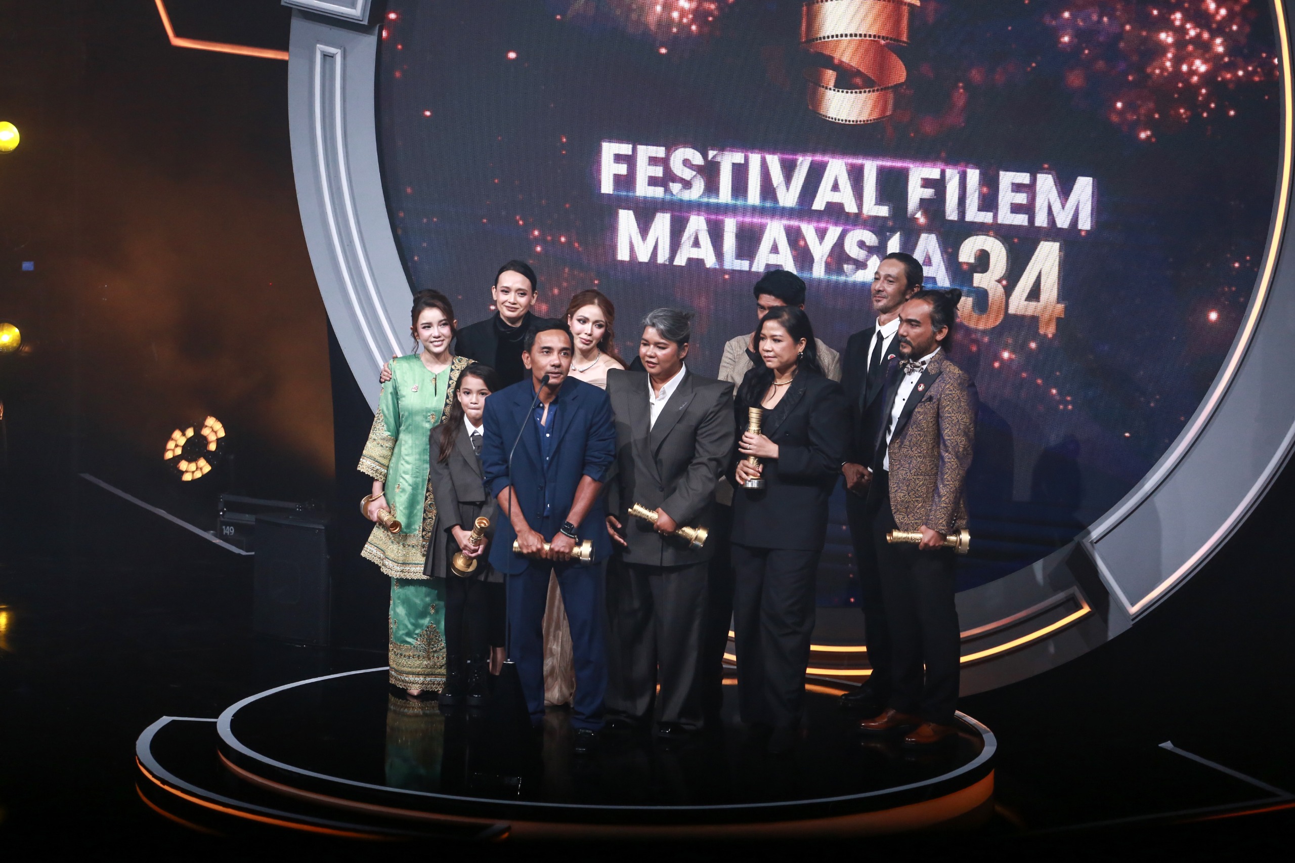 Babah filem terbaik FFM34 - Utusan Malaysia