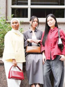 Beg tangan lambang keyakinan