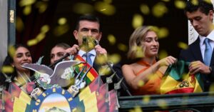 Bolivia's new president takes over, inherits economic mess