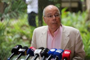 Brazil foreign minister meets Rubio to assess tariff talks, source says