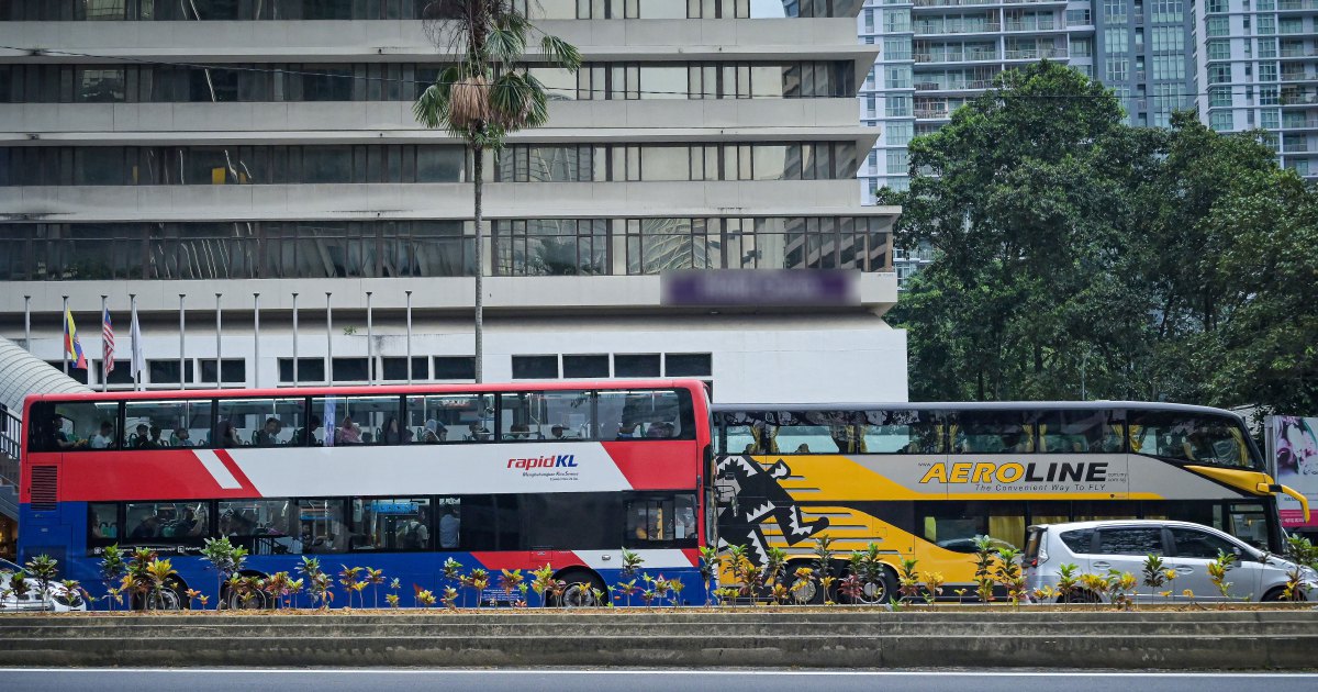 Coach mall ban could undo billions spent, damage Msia's reputation, say groups