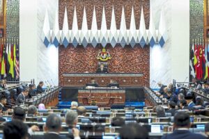 Commotion in Parliament as MP questions Bersatu infighting