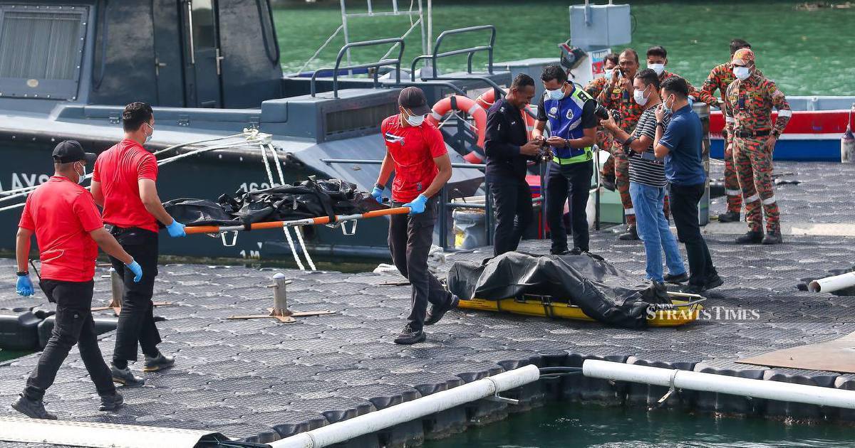 Death toll hits 18 as five more bodies recovered in migrant boat tragedy