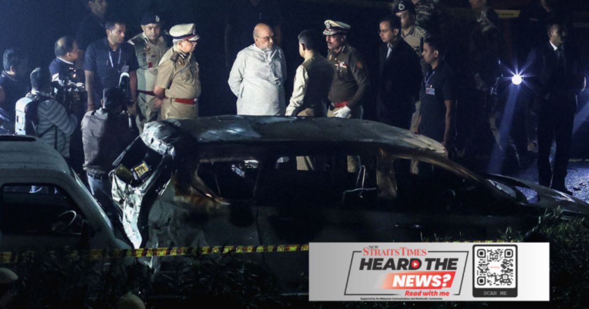 Delhi cops probing car blast as terror attack