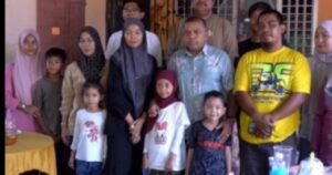 Deputy IGP visits families of two late Terengganu policemen