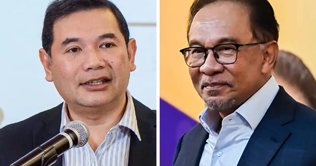 Don’t just reprimand, but sack pol-sec, Rafizi tells Anwar