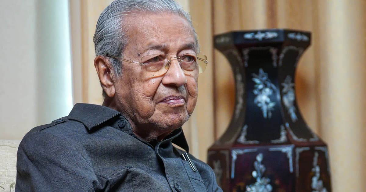 Dr M explains why PAS not keen on naming PM candidate