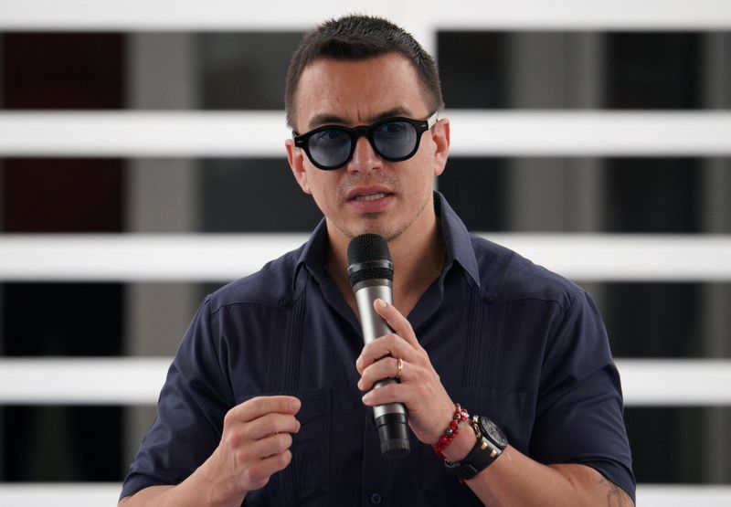 Ecuador transfers 300 high-risk inmates to new maximum-security prison