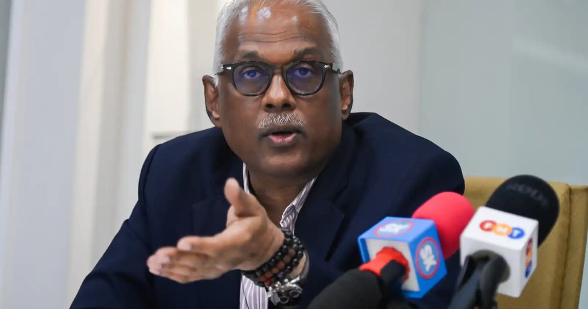 Ex-MP calls for Anwar to intervene in Kg Jalan Papan dispute