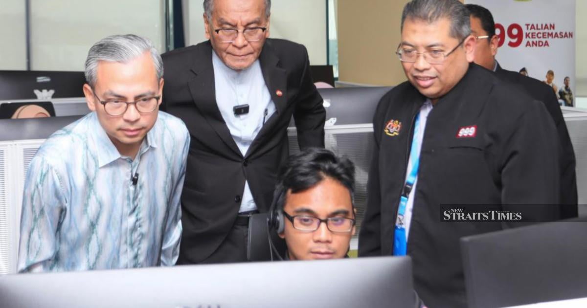 Fahmi, Dzulkefly announce joint taskforce to enhance NG MERS 999 operations
